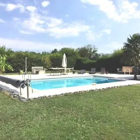 Nioup'aradis Campsite